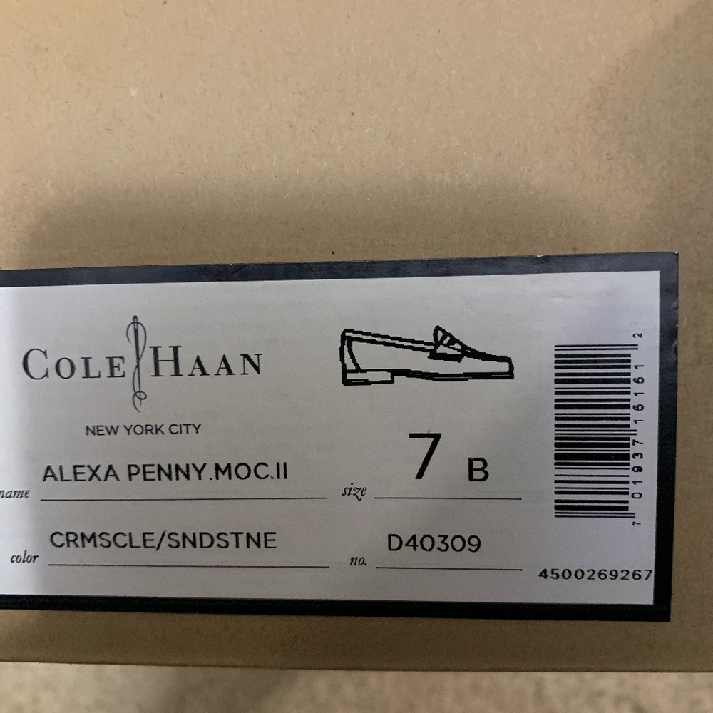 NIB Ladies Cole Haan penny moc  2 color